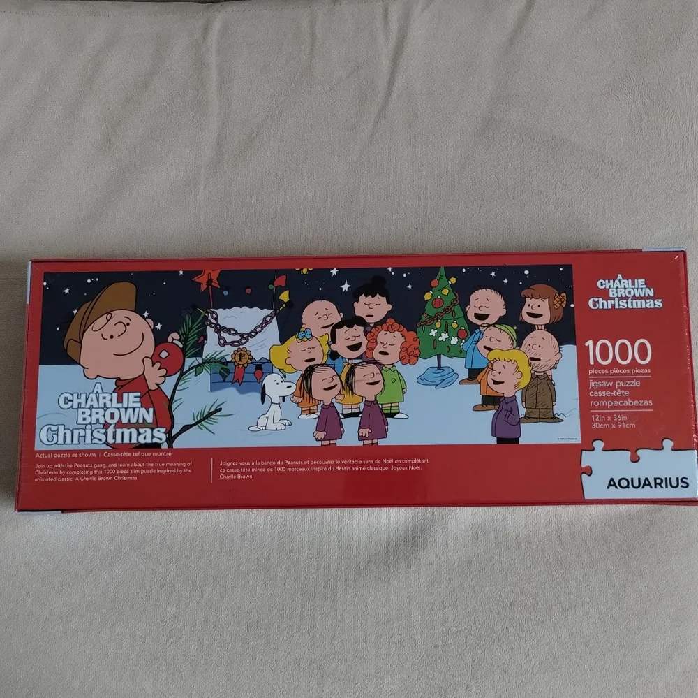 Peanuts Puzzle Charlie Brown Christmas NEW & SEALED Aquarius 1000 Piece